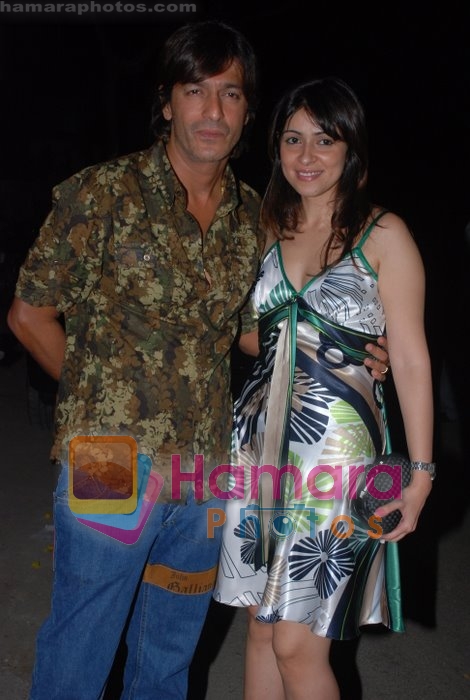 Chunkey Pandey with his wife at DJ Aqeels rocking birthday bash in Poison, Bandra, Mumbai on May 21st 2008