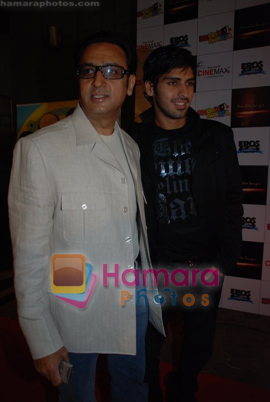 Gulshan Grover, Sameer Dattani at Dhoom Dhadaka premiere in Cinemax on May 22nd 2008
