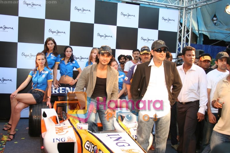 Kunal Khemu promotes Pepe Jeans at F1 event in Phoenix Mills on May 24th 2008 