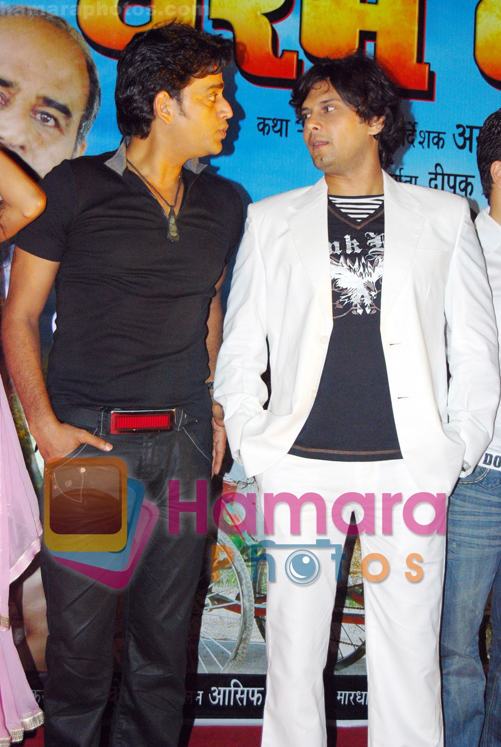 Ravi Kishan and Amar Upadhyay at Dharam Veer Music Launch Party on May 31st 2008 
