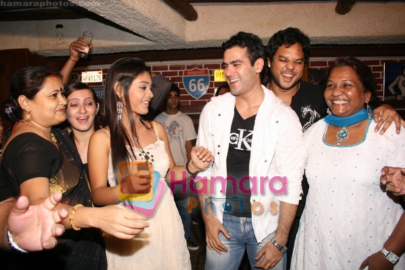 Srijeeta, Amit Verma at the Celebration Party for the completion of 100 episodes of Annu Ki Hogai Waah Bhai Waah in Tian on June 5th 2008