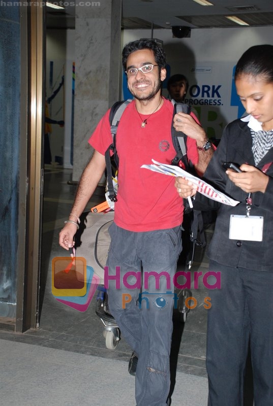 DJ Suketu spotted at Mumbai Airport on 9th June 2008