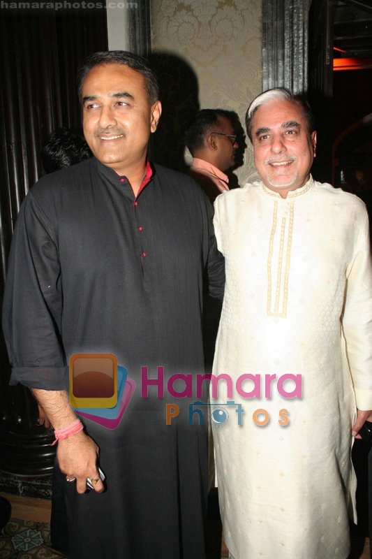Praful with Goel at Rahul Bajaj's bash in Taj Hotel on 10th June 2008