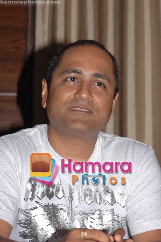 Vipul Shah at SINGH IS KINNG press conference at Sun N Sand on June 13th 2008 