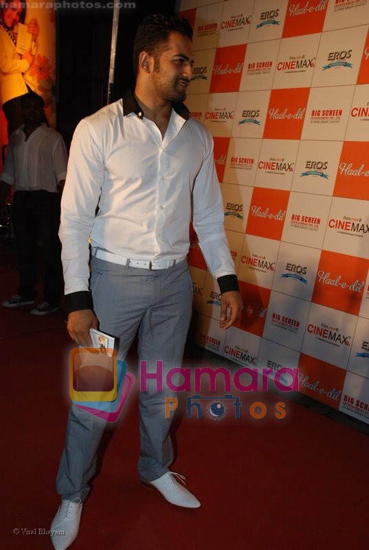Upen Patel at the premiere of Haal E Dil in Cinemax on 19th June 2008