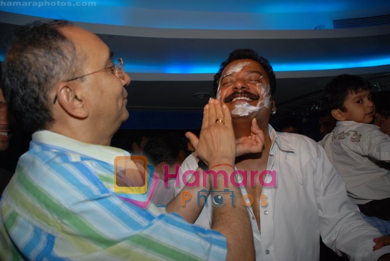 Nagesh Bhosle at Nagesh Bhosle's wedding anniversary in Country Club on June 25th 2008