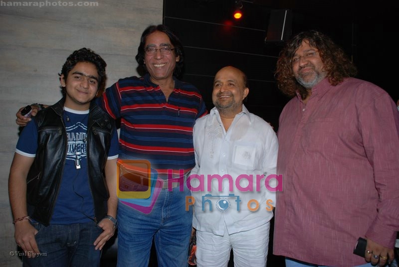 Aabhas Joshi, Sameer at the The Hero Abhimanyu music launch in  Pulse on July 2nd 2008