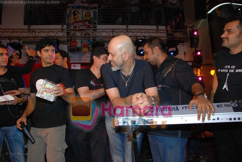 Ehsaan, Farhan Akhtar, Shankar Mahadevan,Loy at the Rock On music launch in Cinemax on July 7th 2008