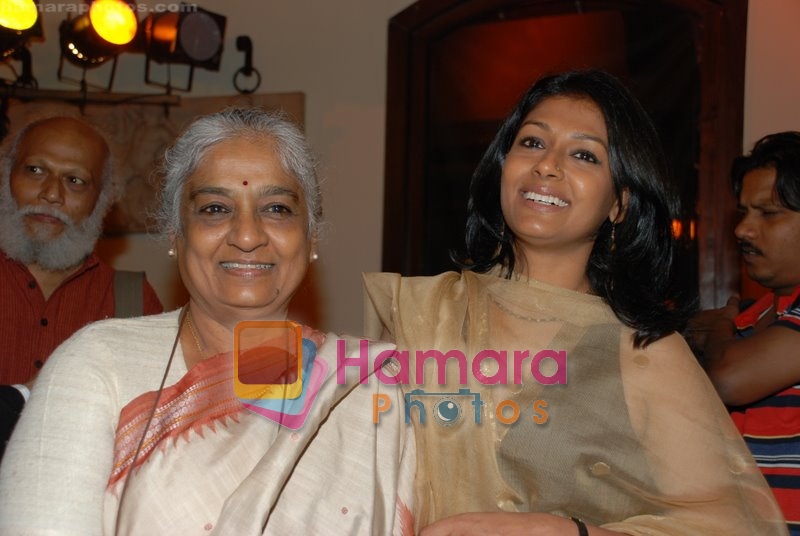 Nandita Das at the press meet of an upcoming movie Firaaq in Joss, Mumbai on July 8th 2008