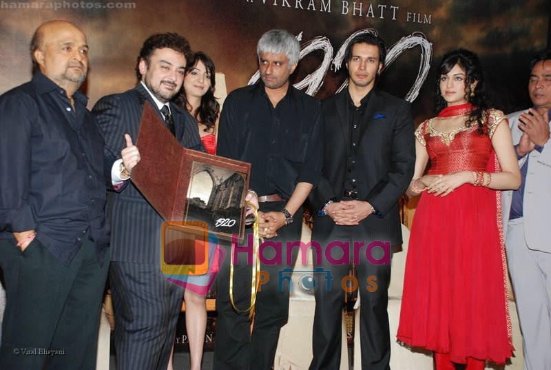 Sameer, Adnan Sami, Adah Sharma, Vikram Bhatt, Rajneesh Duggal, Anjori Alagat the 1920 film book launch on July 9th 2008