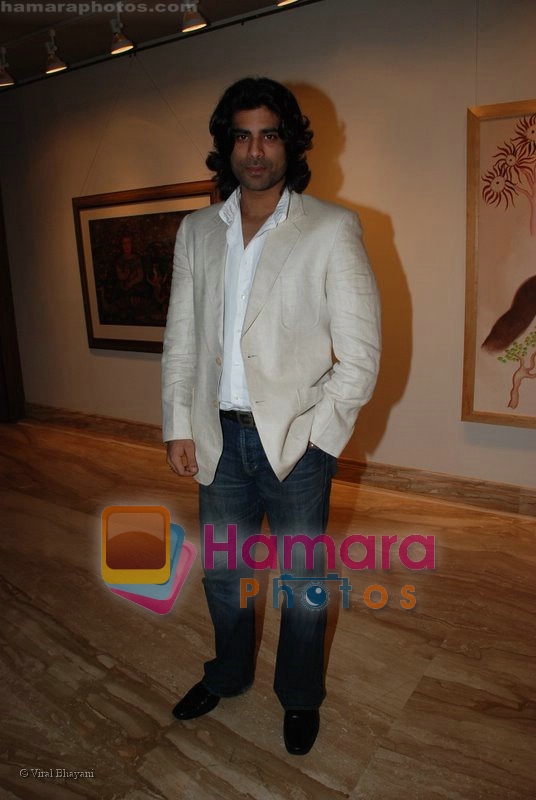 Sikander Kher at the reading of The Alchemist in Tao Gallery on July 13th 2008 