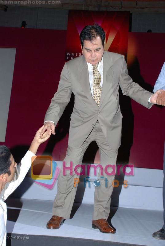 Dilip Kumar at Whistling Woods convocation ceremony in Film City on 18th July 2008