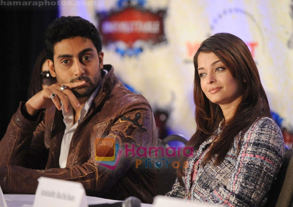 Abhishek Bachchan, Aishwarya Rai at The Unforgettable Tour Press Conference at the Hilton Hotel in Toronto, Canada on July 17, 2008 