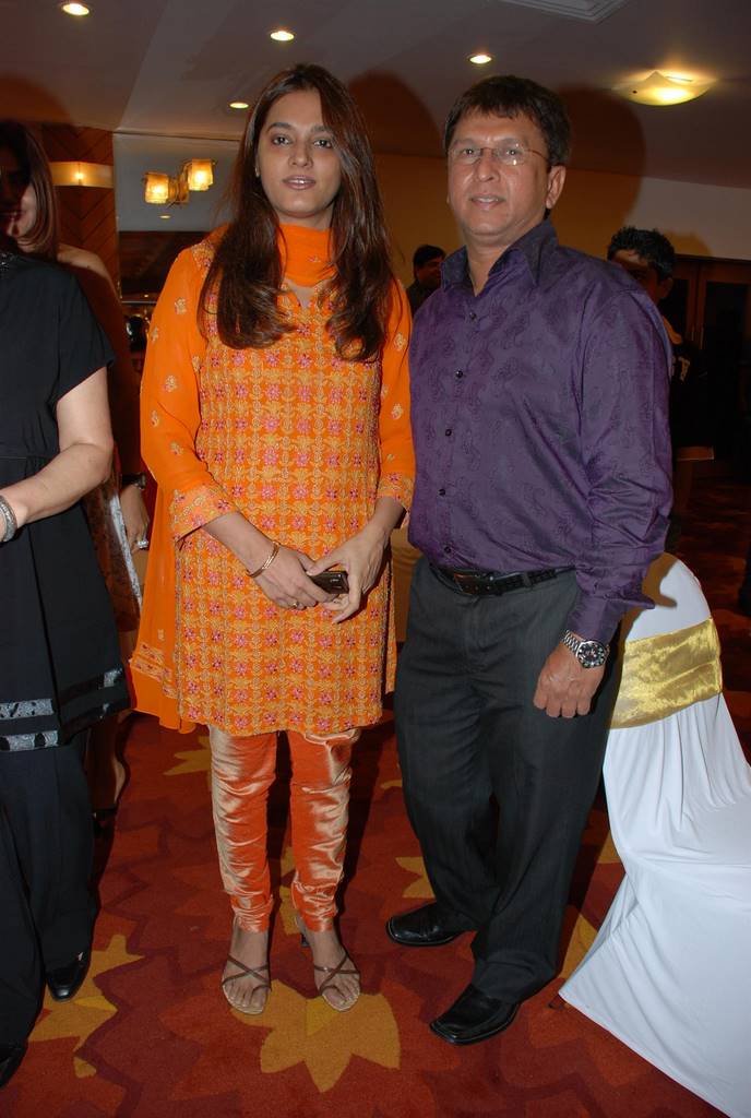 Kiran More with wife at Anup Jalota's Birthday Bash in Sunville,Worli on July 29th 2008 