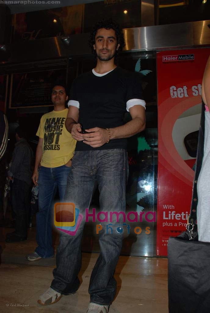 kunal kapoor at the Bachna Ae Haseeno special screening in Cinemax on 14th August 2008