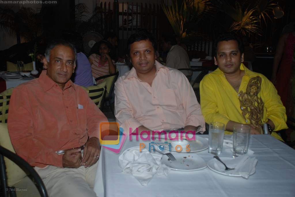 at Zing Cafe launch in Goregaon on August 10th 2008 