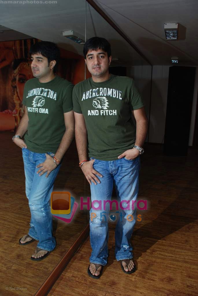 Siddharth Anand at Bachna Ae Haseeno press meet in Yash Raj Films on August 21st 2008 