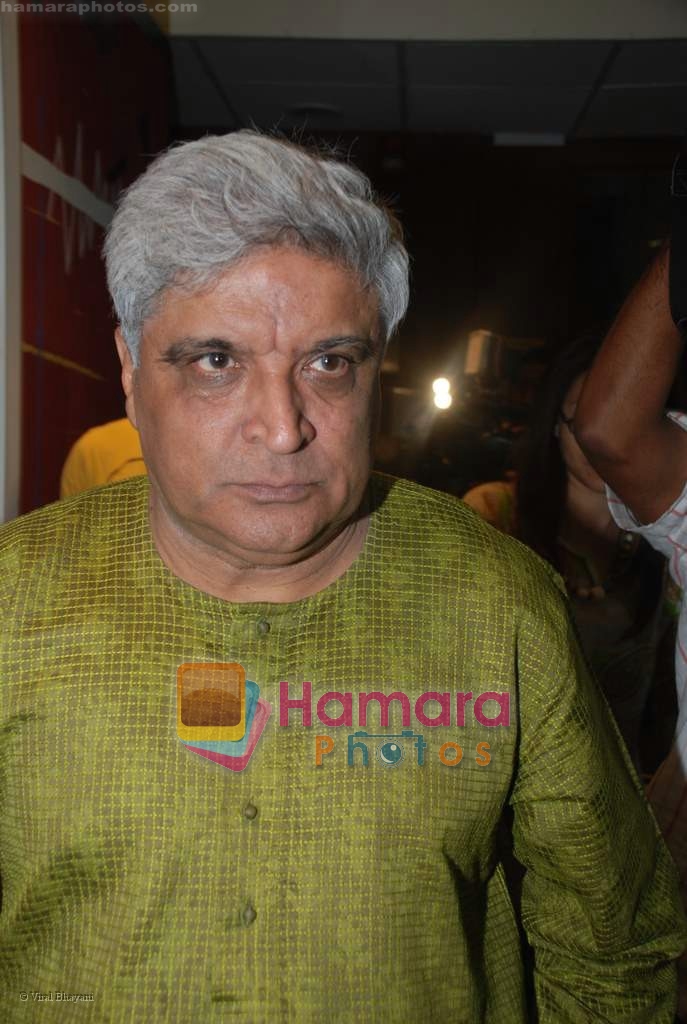 Javed Akhtar at Big FM station on August 23rd 2008 