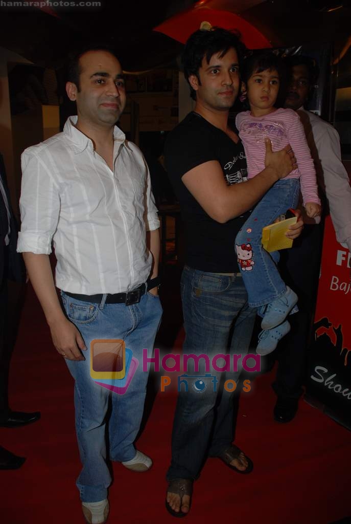 Aamir Ali at Wanted premiere in  PVR Juhu on 27th August 2008 