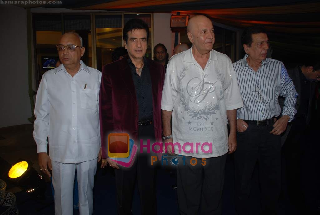 Jeetendra, Prem Chopra, Sujit Kumar at singer Avinash's debut album Kashish launch in Sun N Sand on 27th August 2008 