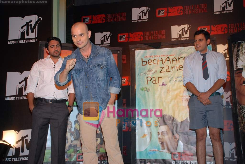 Cyrus Sahukar, Ayushmann Khurana at the MTV Fully Faltoo Film Festival in Mumbai on 9th September 2008 
