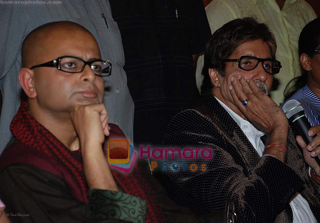 Rituparno Ghosh, Amitabh Bachchan at Last Lear press meet in JW Marriott on 10th September 2008 