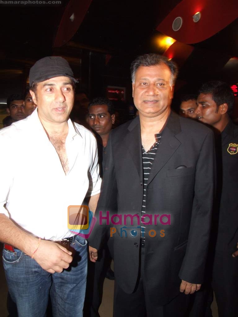 Sunny Deol at the Righteous Kill Movie Premiere on 11th September 2008 