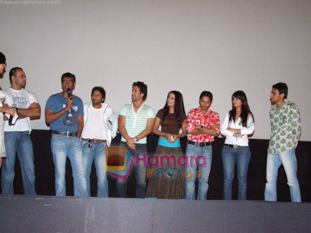 Ajay Devgan, Arshad Warsi, Tusshar Kapoor, Shreyas Talpade, Dhilin Mehta, Anjana Sukhani, Celina Shetty, Rohit Shetty at the Unveiling of Golmaal Returns in Cinemax, Versova on 13th September 2