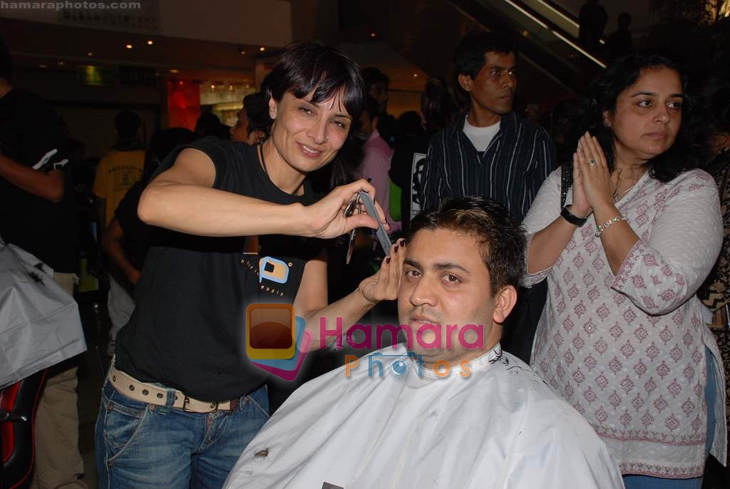 at Cut-A- Thon Event on 15th September 2008 