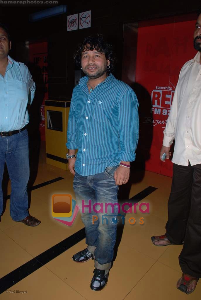 Kailash Kher at the premiere of Welcome to Sajjanpur in Cinemax on 18th September 2008 
