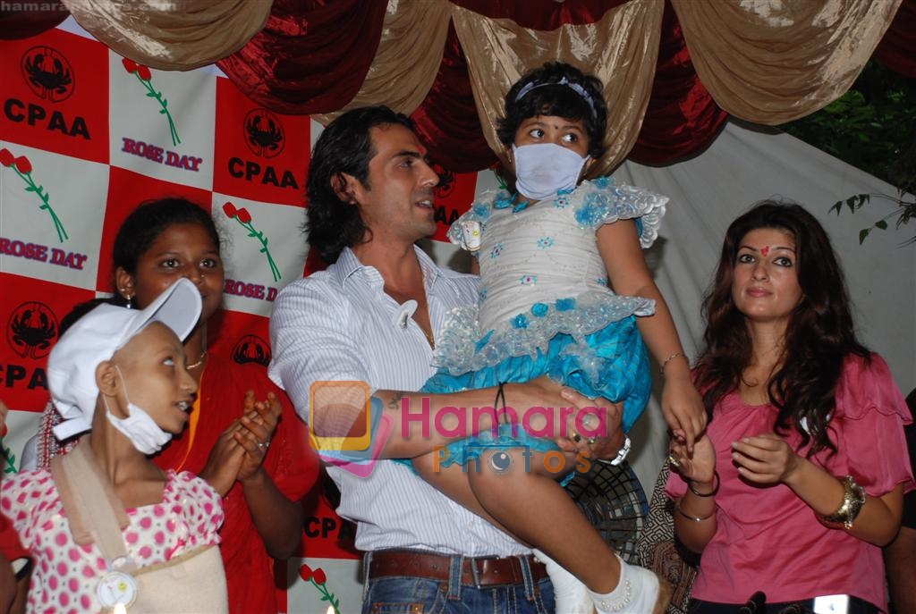 Arjun Rampal, Twinkle Khanna at National Cancer Rose Day in King George Hospital on 20th September 2008 