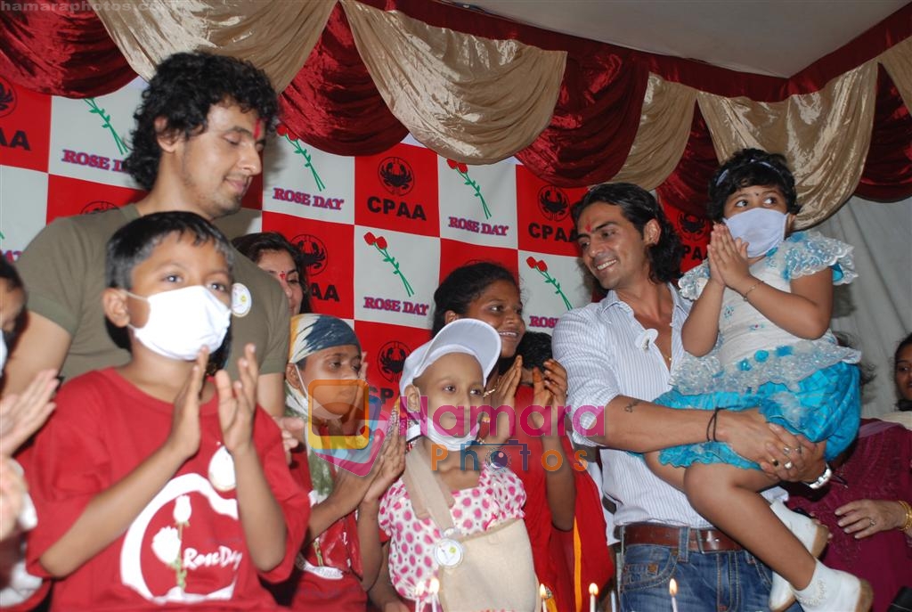 Sonu Nigam, Arjun Rampal at National Cancer Rose Day in King George Hospital on 20th September 2008 