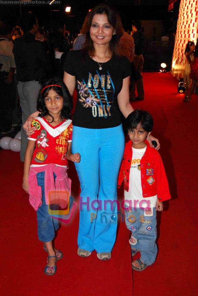 Deepshikha at the Premiere of Hari Puttar in Cinemax on 23rd September 2008 