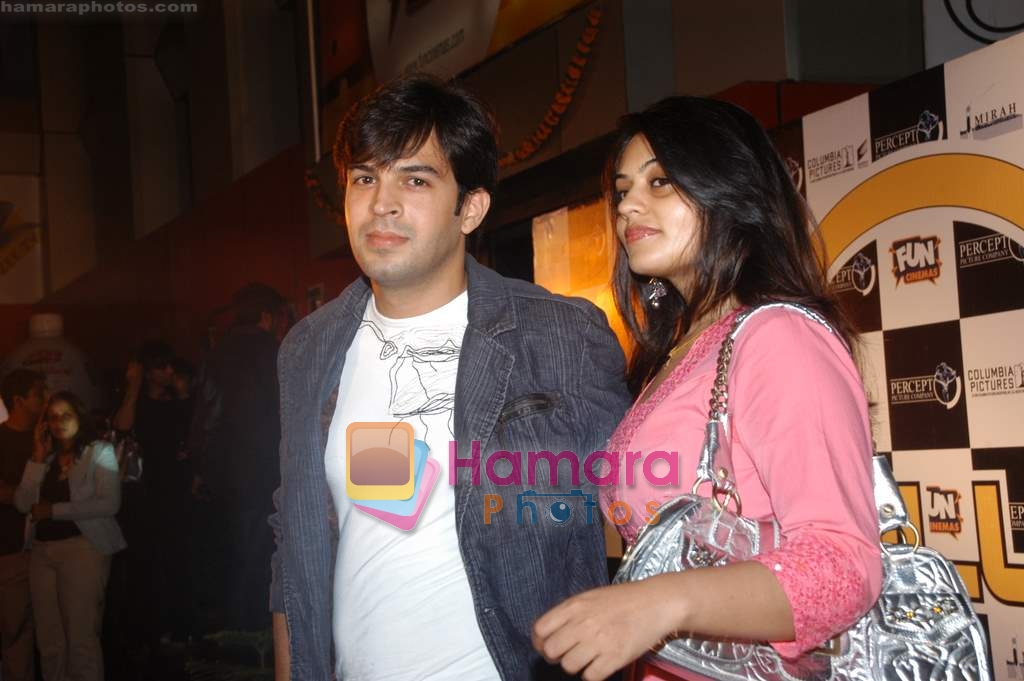 at Hello film premiere in Fun on 9th October 2008 