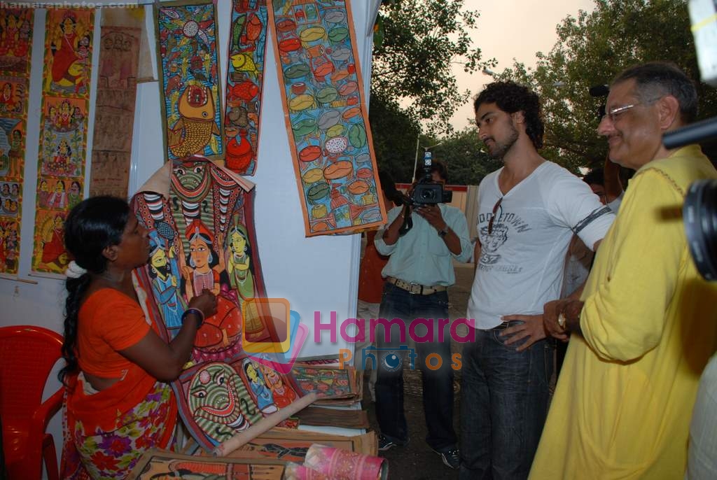 Kunal Kapoor, Siddharth Kaka  inaugurates Kala Ghoda Festival in Kala Ghoda on 9th October 2008 