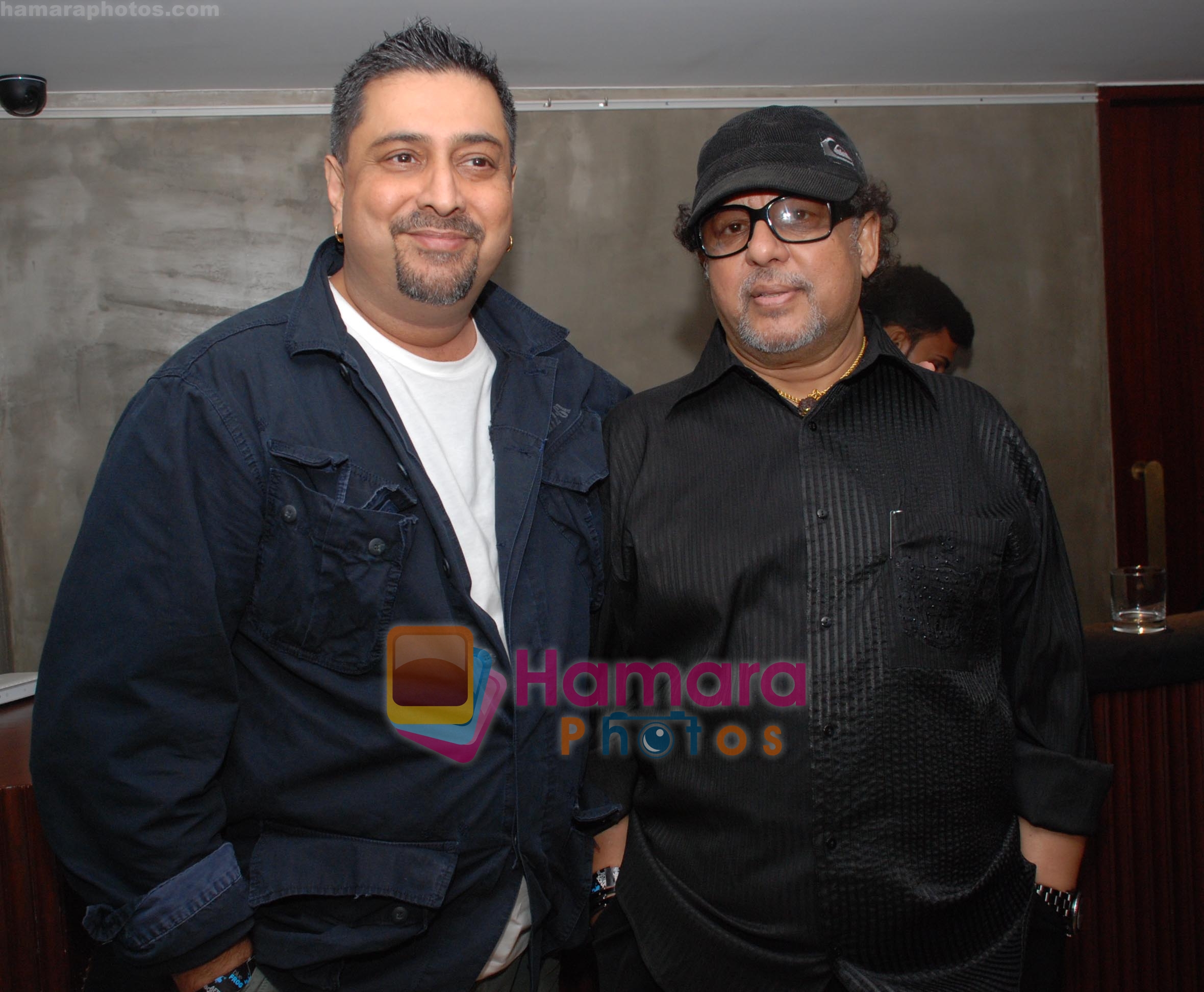 ranjit barot & louis banks at the Blue Frog Studio Lounge hosted by Carlsberg Beer in Mumbai on 11th october 2008