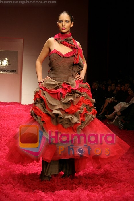 Model walk the ramp for Rohit Bal show at Delhi Fashion Week in Emporio, Delhi 