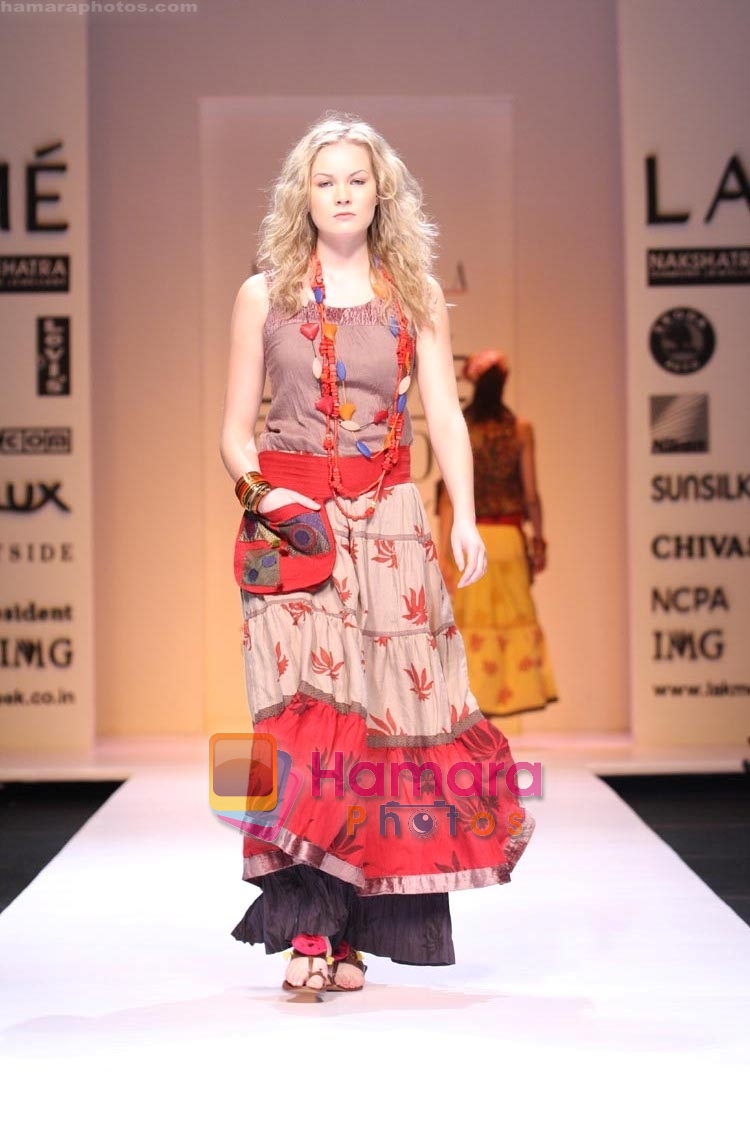 Model walk the ramp for Ashmita Marva, Ruchi Mehta and Sudhir Tapas Show in Lakme Fashion Week 