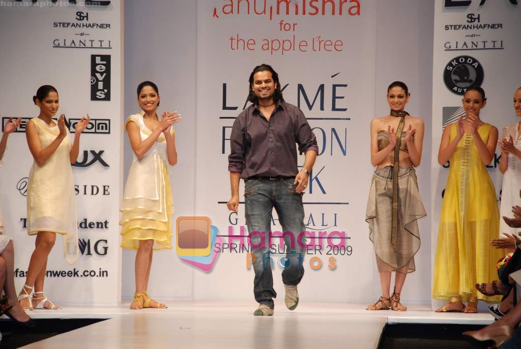 Model walks the ramp for Rahul Mishra at the Lakme Fashion Week 2008 - Day 2 on 21st October 2008 