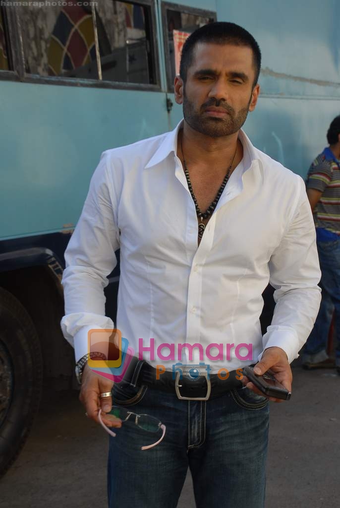 Sunil Shetty at the promotion of EMI film on the sets of Nach Baliye in Film City on 3rd November 2008 