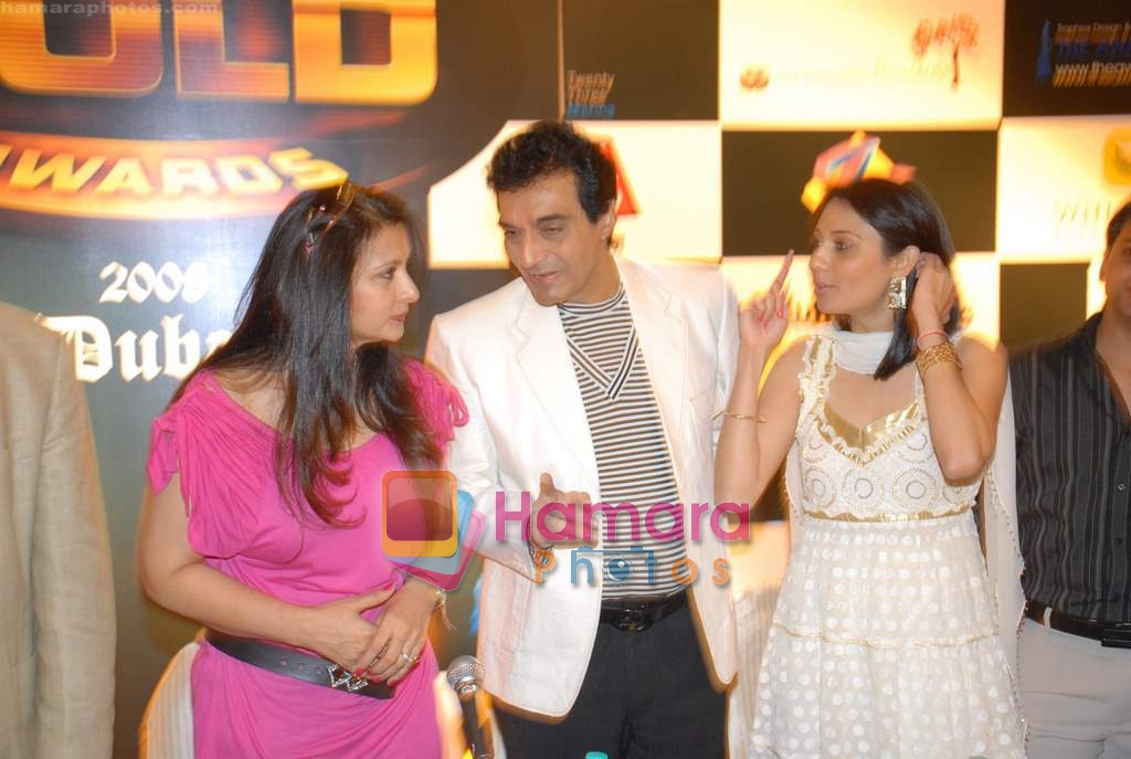 Poonam Dhillon, Dheeraj Kumar and Pooja Ghai at Gold Awards 2008 to be held in Dubai press meet in The Club on 10th November 2008 