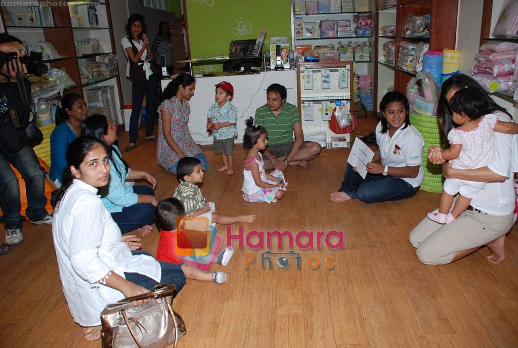 at Bumble Bee store launch in Colaba on 17th November 2008 