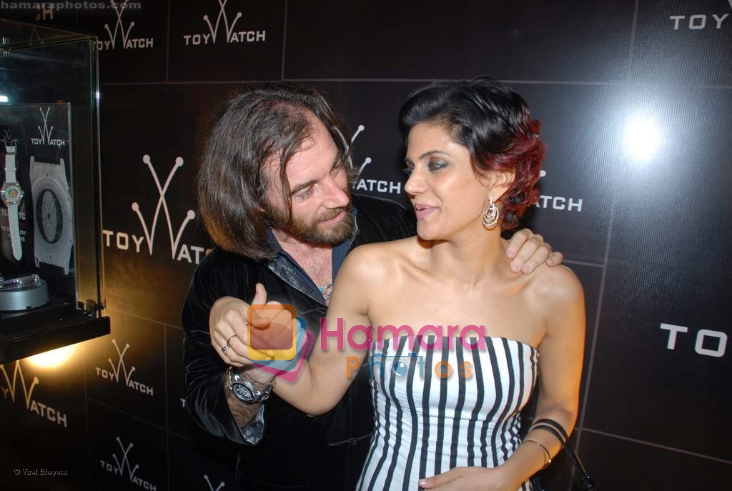Mandira Bedi at Toy Watch launch bash in Dragon Fly on 20th November 2008