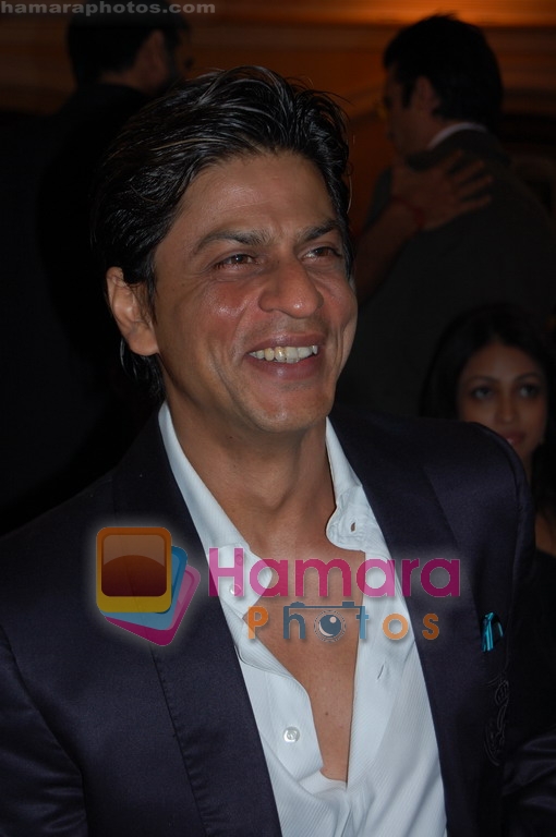Shahrukh Khan at Cosmopolitan awards on 24th November 2008
