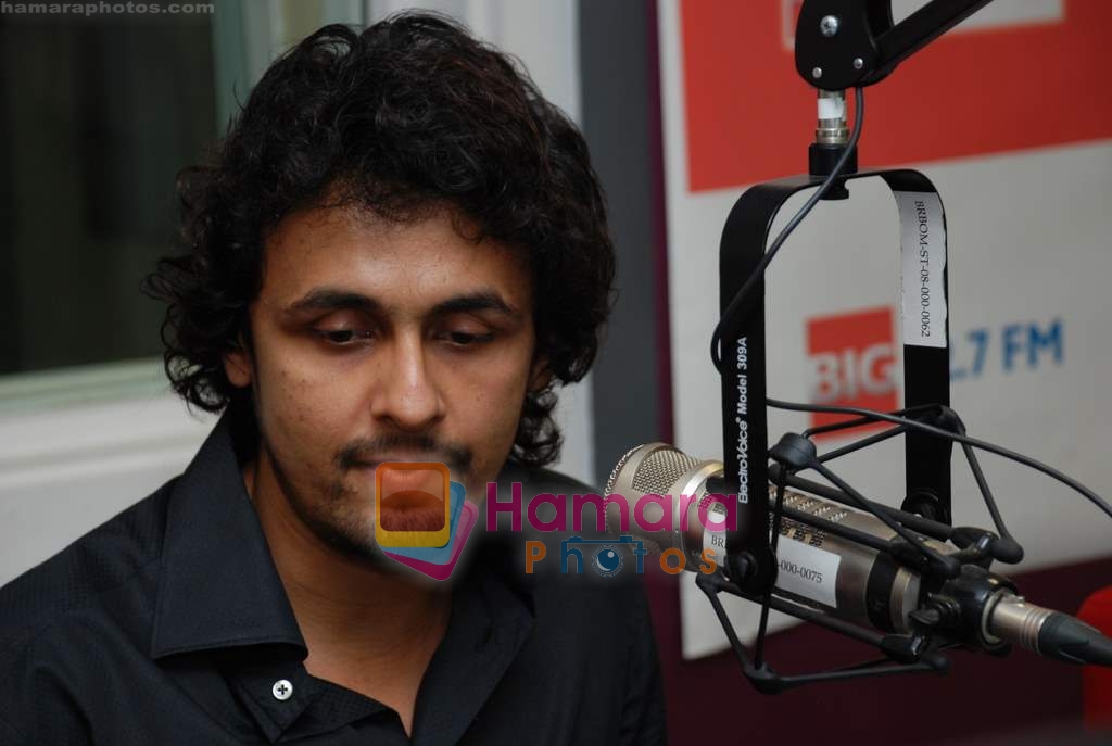 Sonu Nigam launches  World Aids Day theme of  _Sirf Ek Se Pyaar_ campaign in Big Fm studios on 1st December 2008