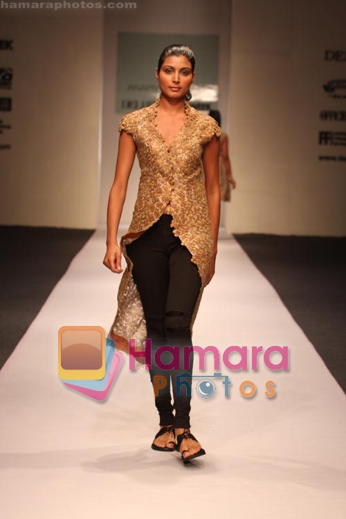 Model walk the ramp for Anamika Khanna at Delhi Fashion Week on 3rd December 2008 