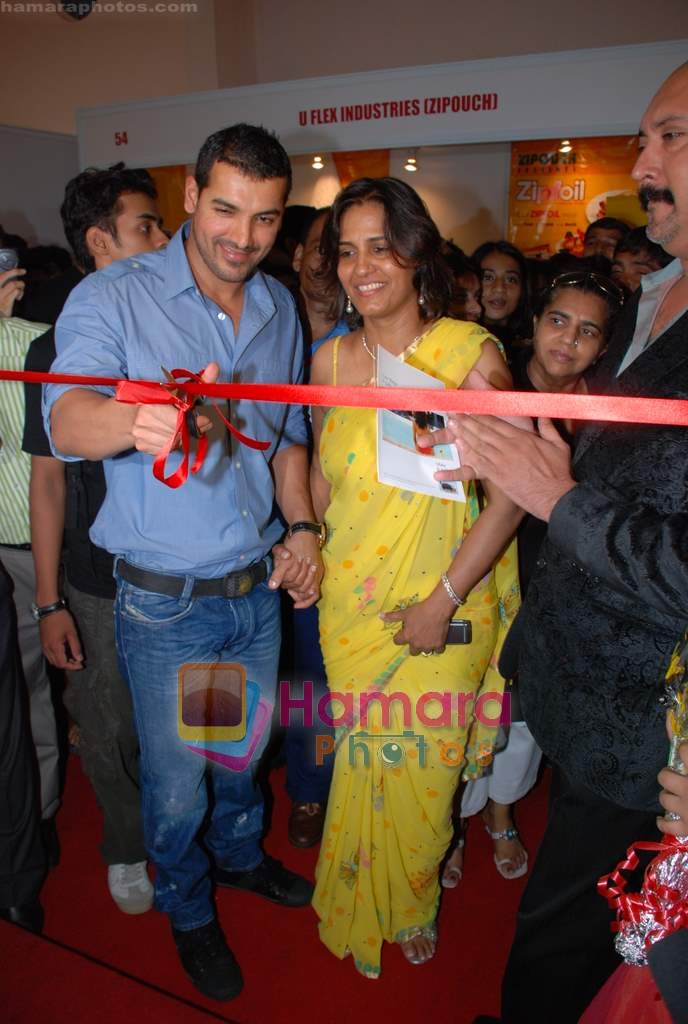 John Abraham  inaugurates Upper Crust show at World Trade Centre on 5th December 2008 