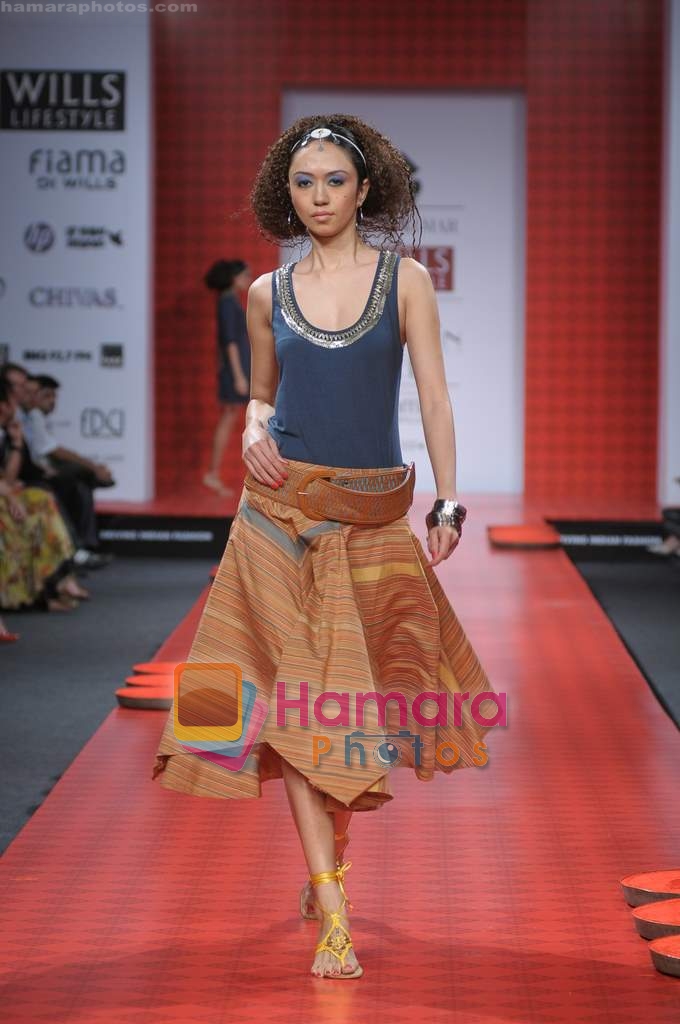 Model walk the ramp for Ritu Kumar at Wills Fashion Week 