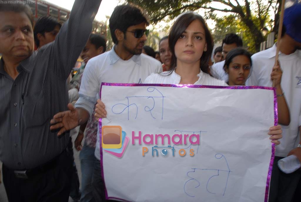 Dia Mirza at Lok Satta Andolan march in Gateway Of India on 6th December 2008 