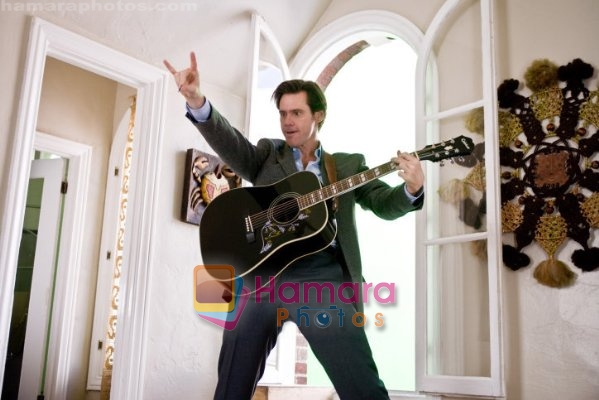 Jim Carrey  in still from the movie Yes Man
